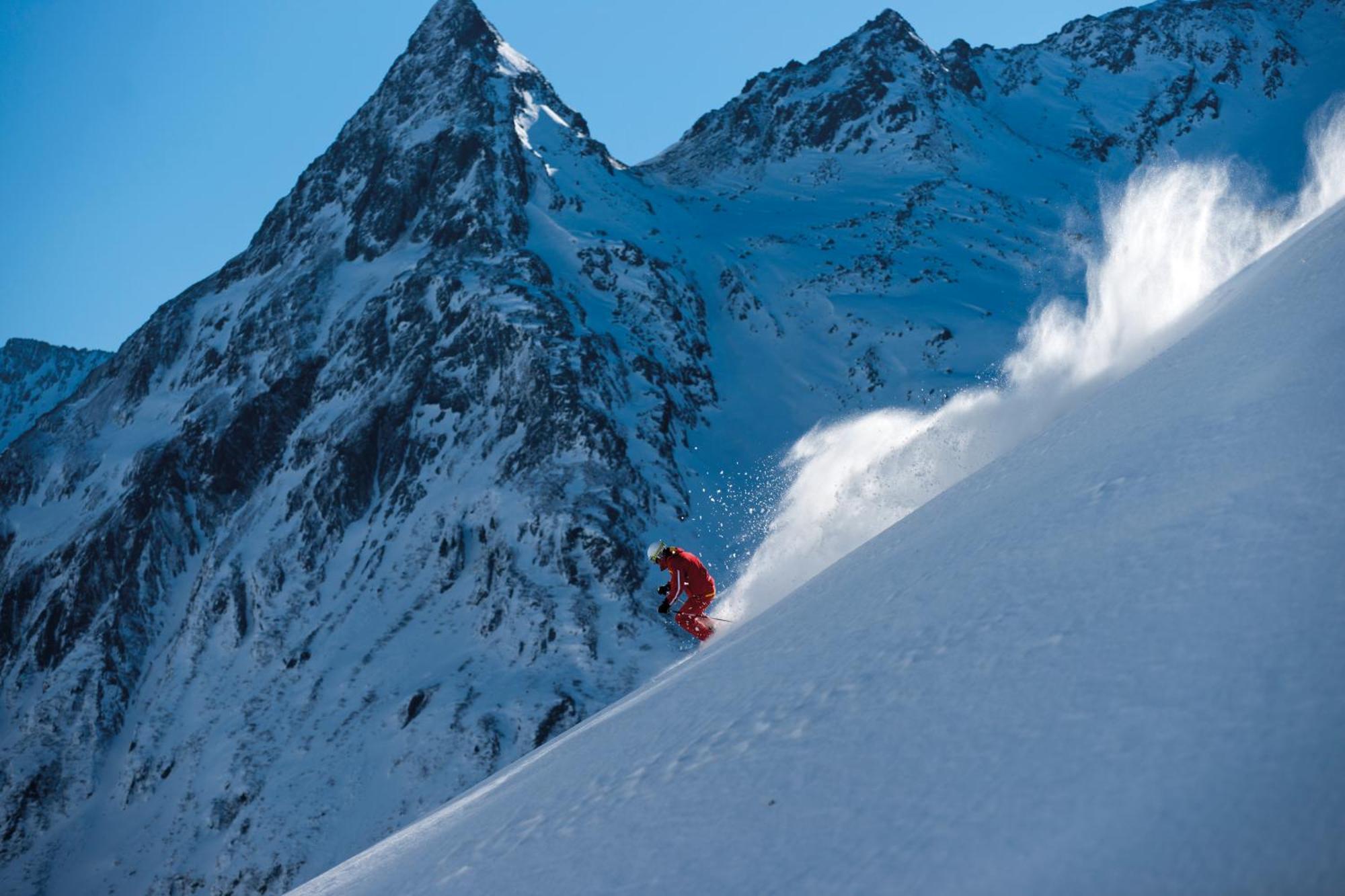 Alpenhotel Tirol Galtuer Luaran gambar